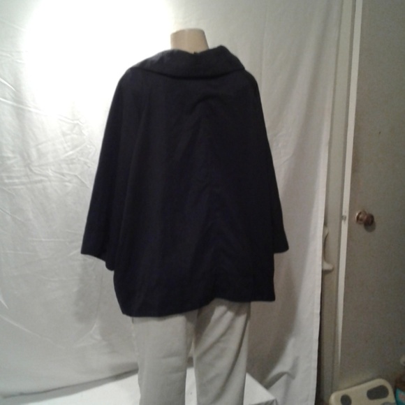 PALM HARBOR WOMAN'S 3X LIGHT JACKET - Picture 3 of 4